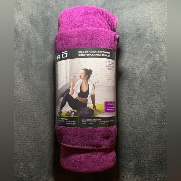 NWT PRO GYM TOWEL SET - Picture 1 of 7